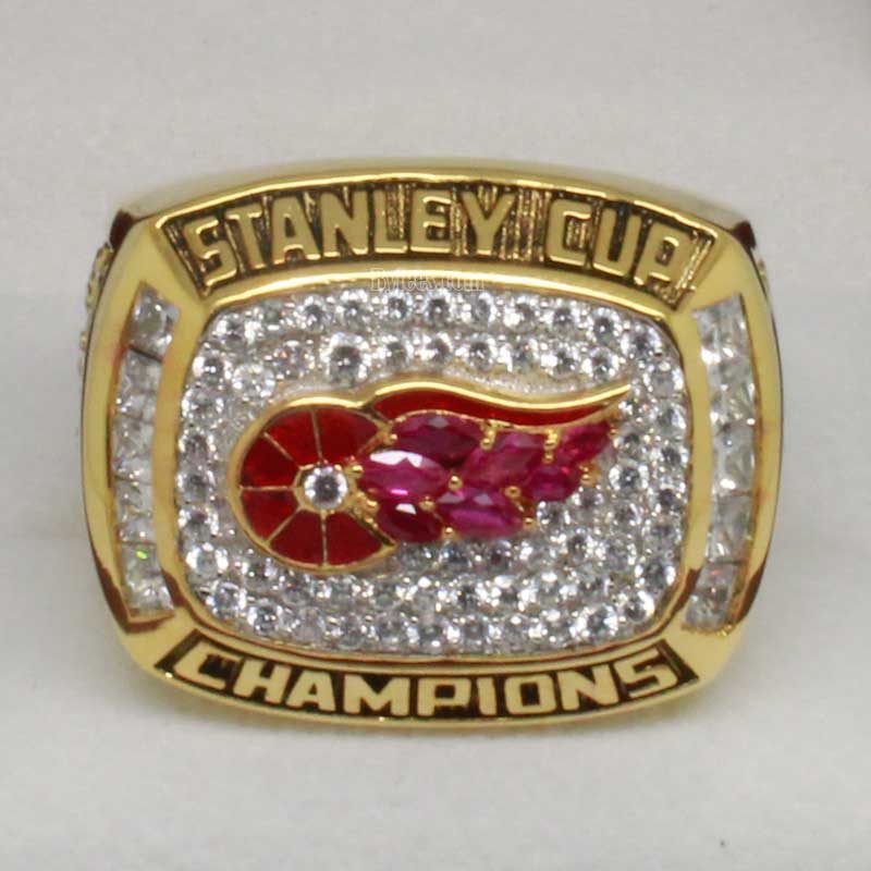2002 Detroit Red Wings Stanley Cup Champions 10K Gold Ring w