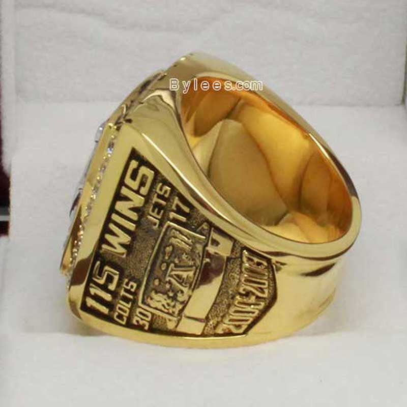 2009 Indianapolis Colts American Football Championship Ring(side view)