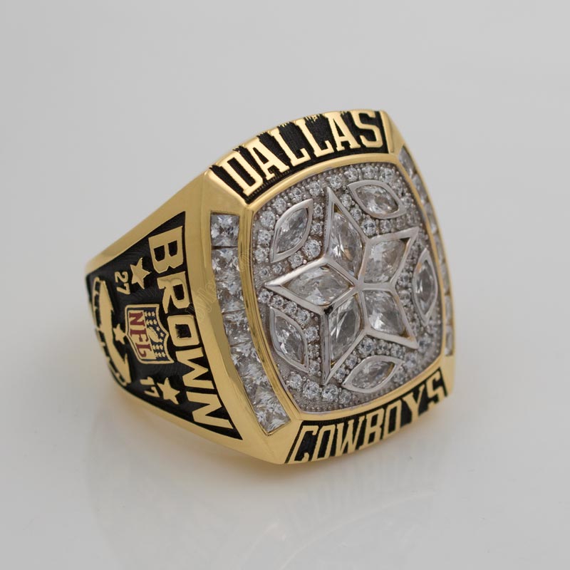 Super Bowl XXX MVP Larry Brown's gold championship ring hits the