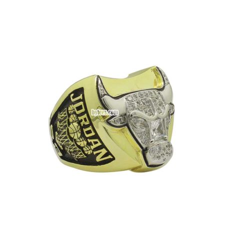 1997 chicago bulls ring (overview)