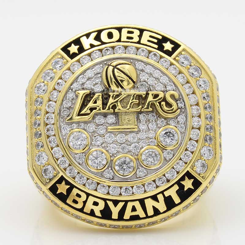 Championship Kobe Bryant Rings Kobe Bryant S First Championship Ring