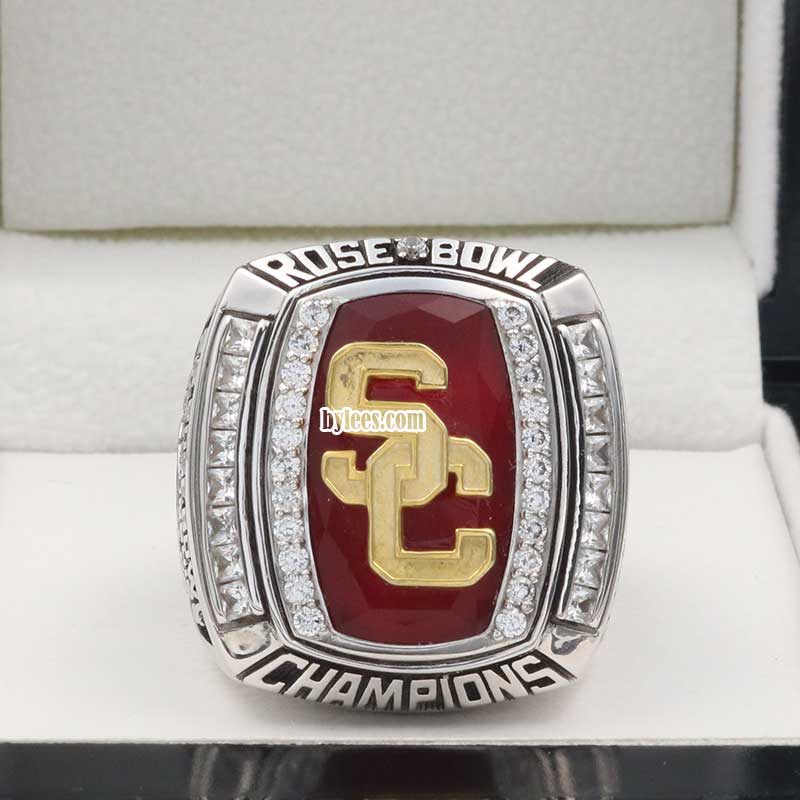 front view of usc football championship rings in 2009 rose bowl game